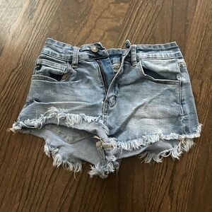 Size 0 blue jean shorts in perfect condition